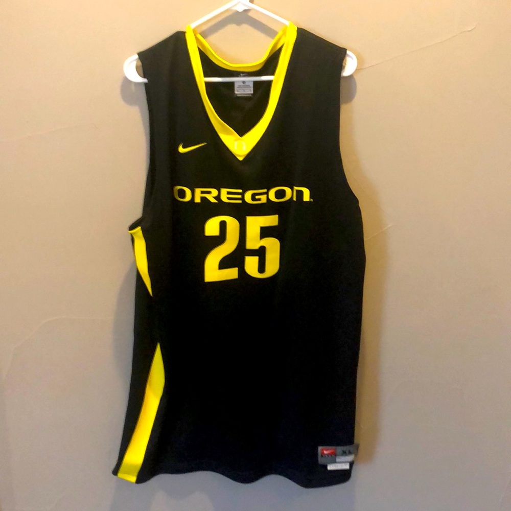 Oregon Ducks Basketball Jersey